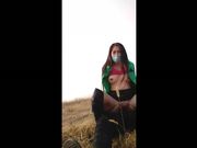 妩媚风骚的老板娘在家憋坏了荒郊野外跟炮友激情啪啪