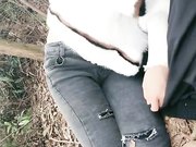 因为疫情大学迟迟没开学寂寞的大学生情侣上完网课到茶园野战