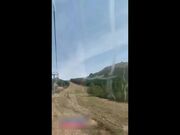 美少女小荷伴遊倆富二代雪地口交海景房啪啪-1