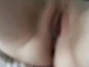 妈妈午休时故意不穿内裤,穿着性感暴露的黑丝勾引儿子