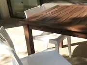 清纯中分白净小美女 ，可口的舌头 后院口男友的鸡巴