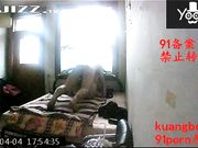 双机位拍摄素质哥单身宿舍双飞两个兼职卖保健品的气质少妇