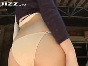 超大奶骚妇的激情的自拍 看着S型身材 圆润的奶子 鸡巴不自觉就勃起了