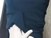 极品美臀尤物认真给我舔鸡巴的回报就是被后入大力爆操