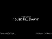 『瑶瑶』巅峰新作-香港激情疯狂夜 和闺蜜双飞伺候纹身男友