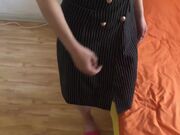 最近经常一块搓麻将的36岁家庭少妇老公出差约我上她家偷情无套内射她