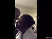 好身材靓妹小巧嘴巴吞吐大鸡巴扑哧扑哧看的性欲旺盛挡不住冲动想操穴啊