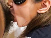 绿帽老公携饥渴娇妻与单男疯狂3P私拍流出 水手制服装前怼后操