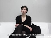 捷克面试系列花季少女粉嫩竹笋奶翘臀短发妹Anna被摄影师推油啪啪啪