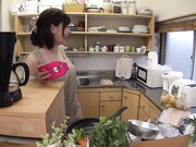 素人男子君、AV現場へようこそ！ 人気AV女優！！ 深田えいみ (2)