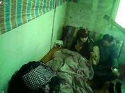 年轻妹子被大叔骗到宾馆大力强干