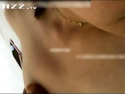 酒店浴缸大战97年大学小骚货 水里干真累