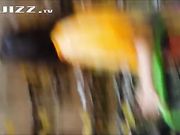 公共场所偷拍美女裙底 各种风光无限好