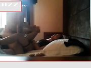 微信约到害羞的长腿嫩妹 被我一点一点扒光后强行操了