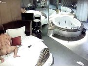 情趣酒店豪华套房360水滴摄像头偷拍情侣开房啪啪