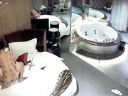 情趣酒店豪华套房360水滴摄像头偷拍情侣开房啪啪