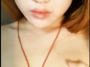 [2017精品合集5月]-超美的妹子将未洗的袜子吞到嘴里舔自己的淫水