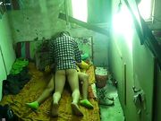 很会玩的民工大哥换着体位玩上面小姐 这两百块花的真值