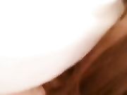 年轻小萝莉自慰完后在洗手间直播用妇炎洁洗逼逼