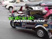 啪操达人午夜逛红灯区 选个漂亮美女约炮啪啪 漂亮美女乖巧多姿势无套猛操