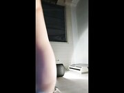 性感大奶妹子穿着白色网袜和男友操逼 一对大奶又白又嫩