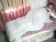 自己单干的卖肉少妇老中青来者不拒连续接待了好几个嫖客吃快餐