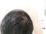 姐夫爆草小姨子全程露脸，激情上位抱着吃奶子站起来草