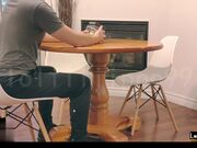 『下面有跟棒棒糖』最新剧情力作-淫荡空乘等不及脱衣服就开始服务她的VIP客人